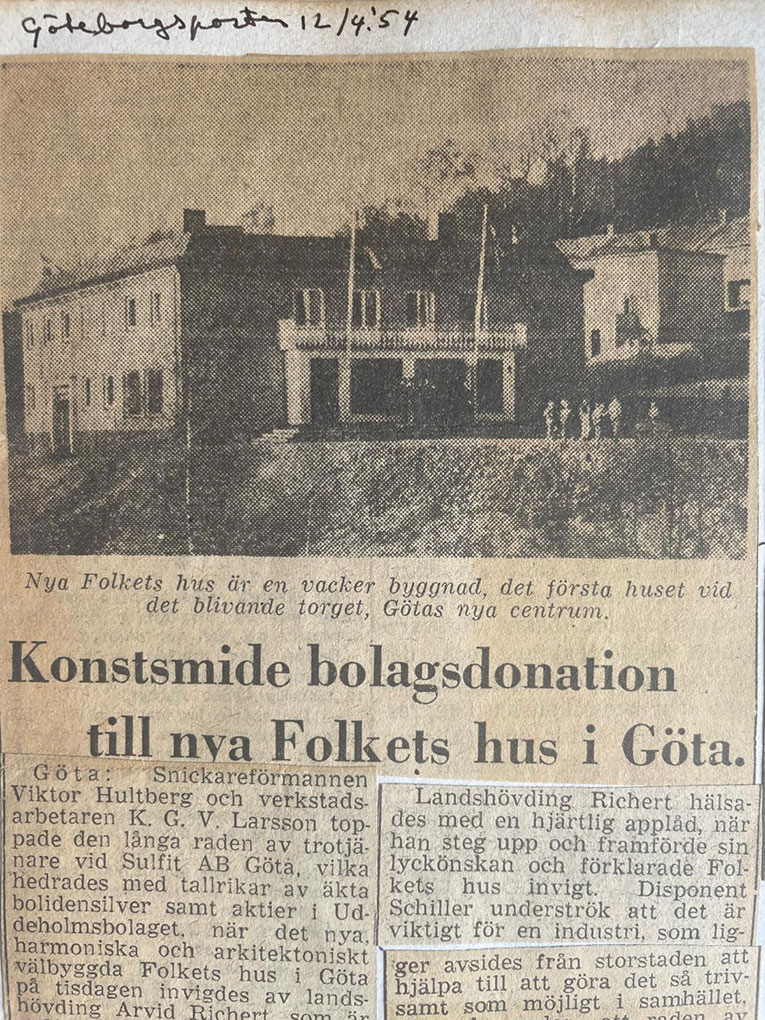 Old newspaper clipping showing Göta’s new Folkets Hus building with the headline about a donation from Konstsmide to the project.