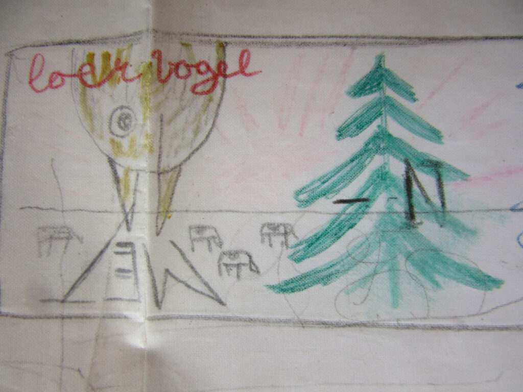 Rough sketch of a bird labeled “lockvogel” beside a green tree, with small sheep-like shapes and soft pink background lines.
