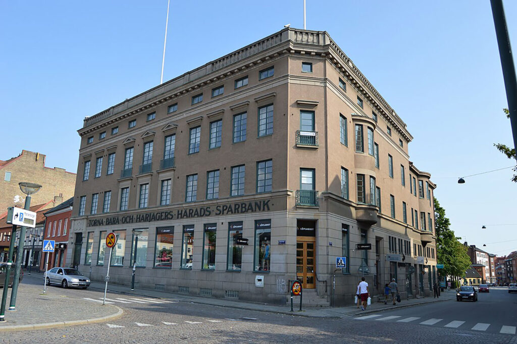 Torna Bara and Harjagers District Savings Bank